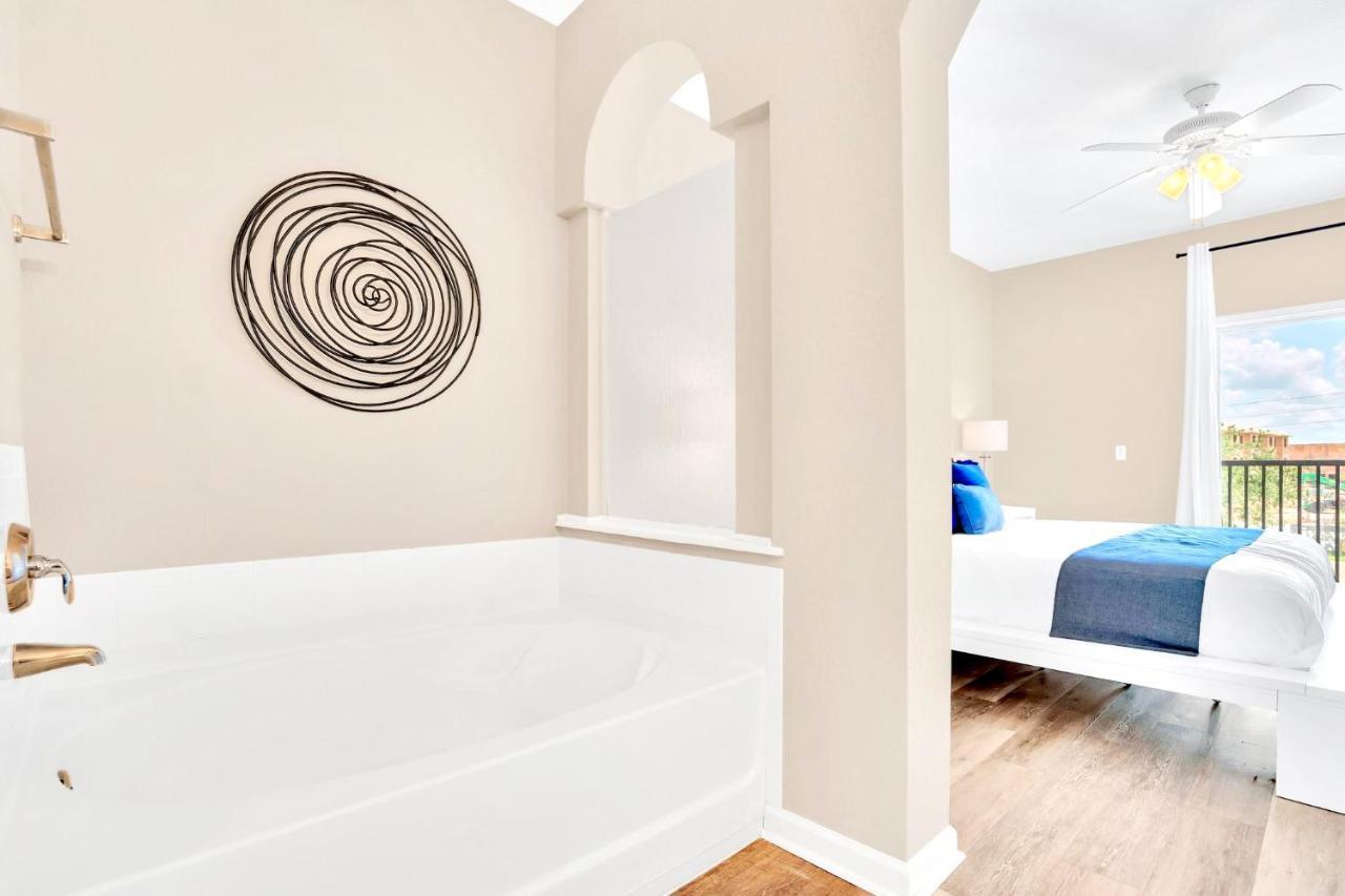 2Br Condo - W Hot Tub & Pool - Near Disney Orlando Kültér fotó